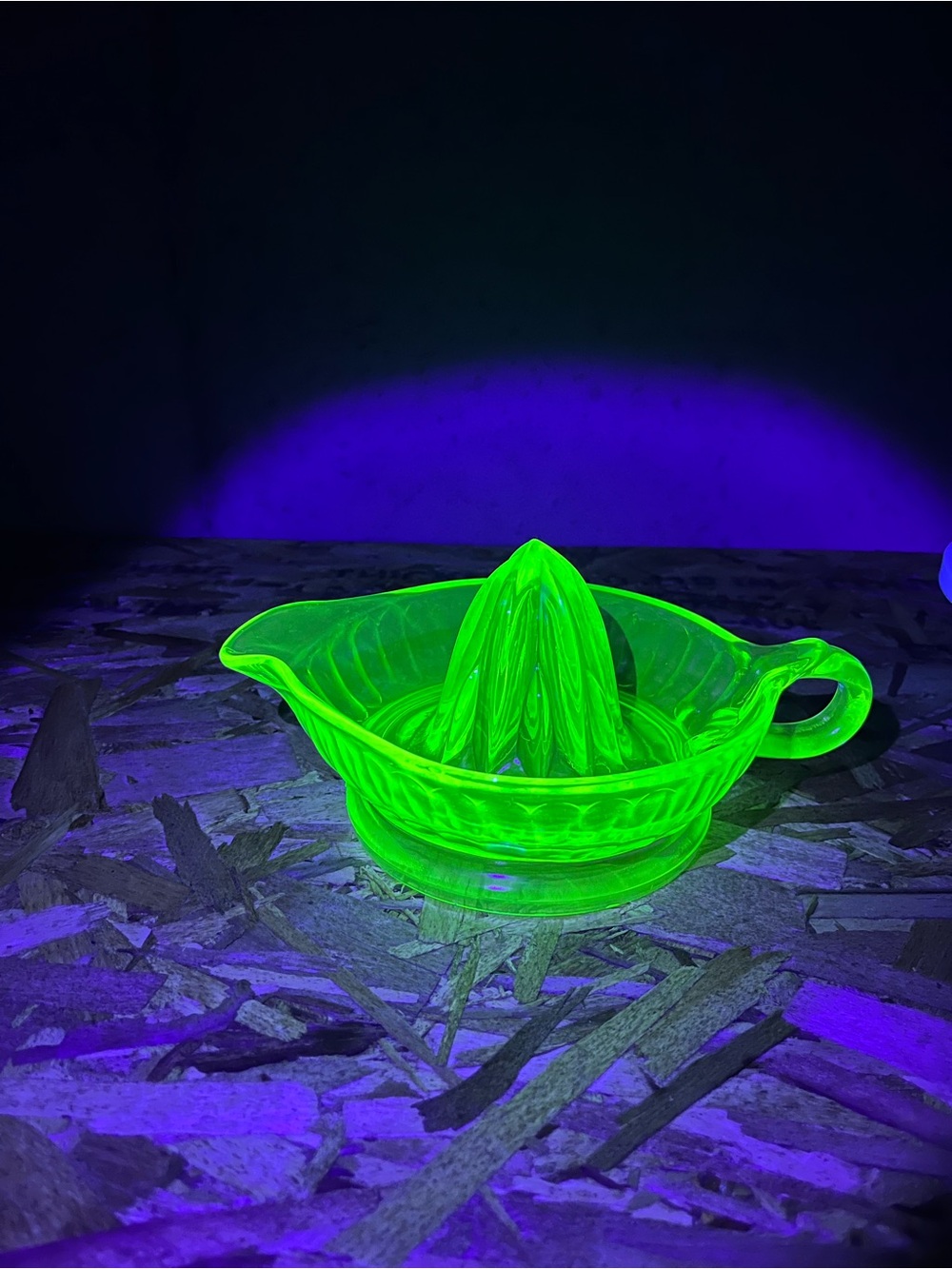 Vintage Vaseline Uranium Glass Citrus Juicer - Neon Green